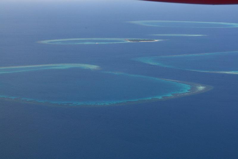 Maldives from the air (49).jpg